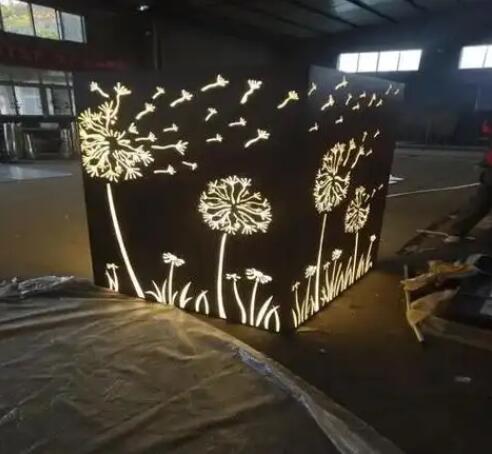 柳州耐候钢灯箱